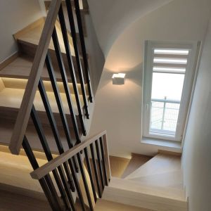 Винтовая лестница Дюссельдорф с забежными ступенями