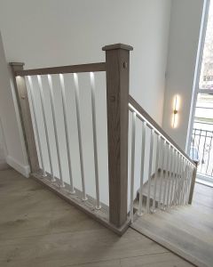 П- образная лестница Осло с комбинированными перилами фото2